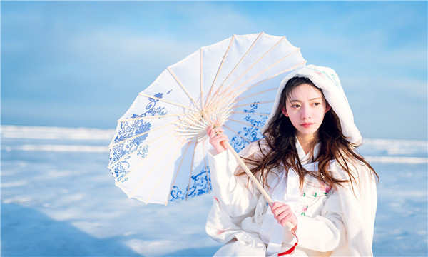 隆林试管代怀生子多少钱一个？助孕之路的费用分析与方案选择